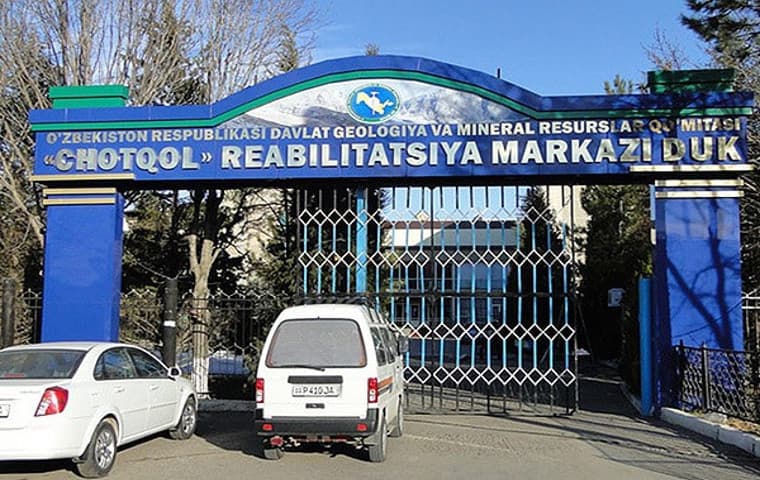 Davlat tashkilotlariga tegishli sanatoriylar xususiy sektorga sotiladi. Amaliyot Bo‘stonliqdan boshlanadi
