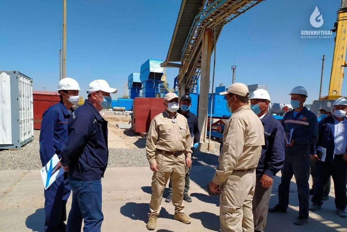 «O‘zbekneftgaz»: Boshqaruv raisi boshchiligidagi ishchi guruh Qashqadaryodagi neft-gaz obektlari faoliyatini o‘rganmoqda