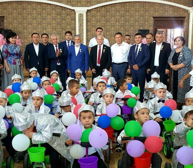 Maktabgacha ta'lim boshqarmasi Farg‘onada 600 nafar bolaning xatna to‘yini o‘tkazdi