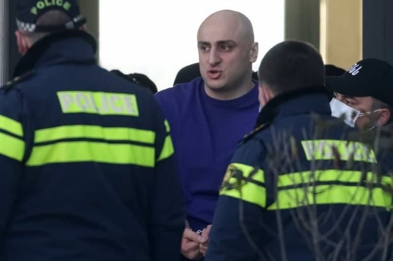 Gruziyada yangi hukumat tasdiqlandi, Saakashvilining partiyasi yetakchisi qo‘lga olindi