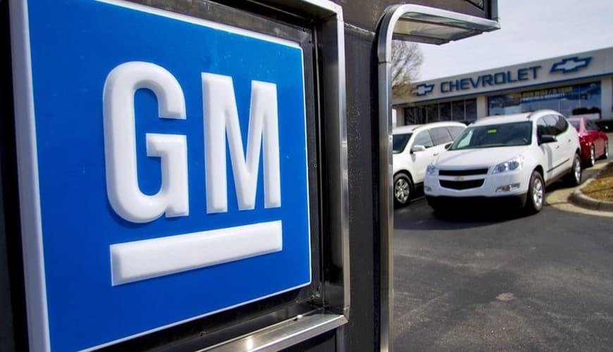 Andijonda «GM Uzbekistan»ga ishga kiritishini aytib, fuqarolardan 21 ming dollar olgan yigit ushlandi