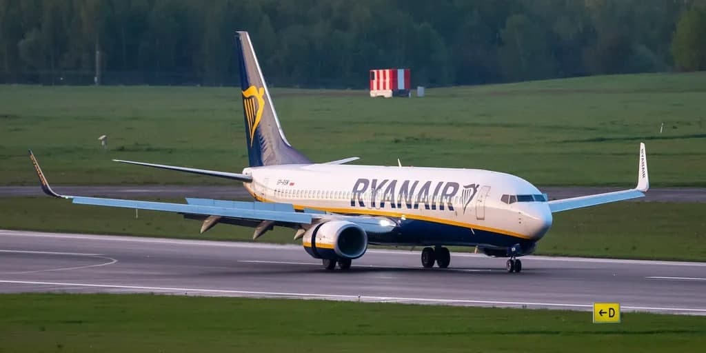 Ryanair samolyotiga bomba qo‘yilgani to‘g‘risidagi maktub Belarus hukumati uchuvchilarni ogohlantirganidan keyin jo‘natilgan – OAV