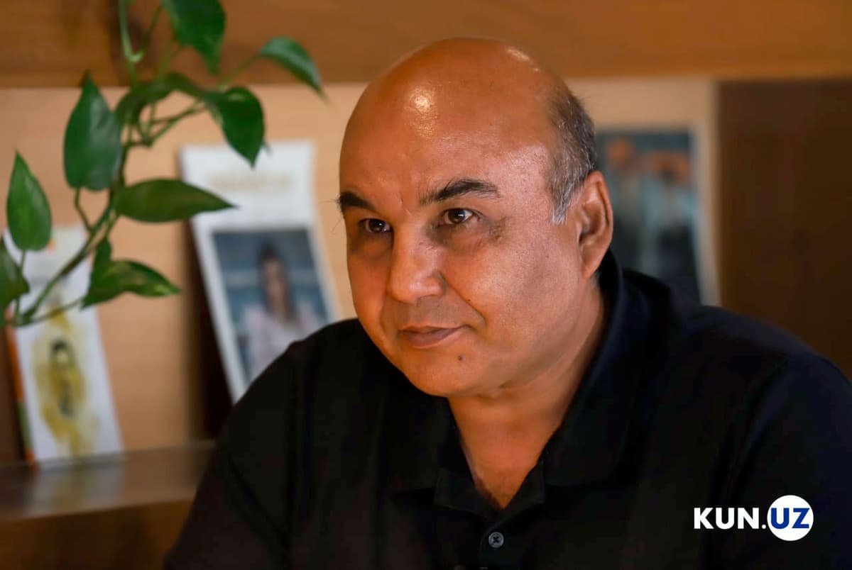«Uyida chaksa uni yo‘q, tom boshida qo‘sh tandir» - yozuvchi Ulug‘bek Hamdam Toshkent viloyatida qurilishi rejalangan haykal haqida