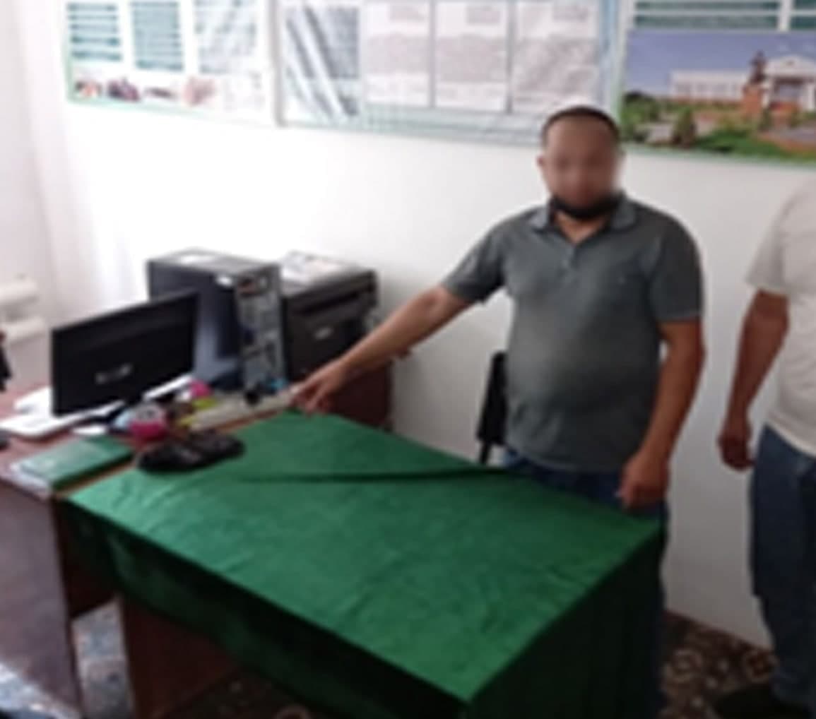 Қўнғиротда ИИБ ходимига пора таклиф қилган шахс қўлга олинди
