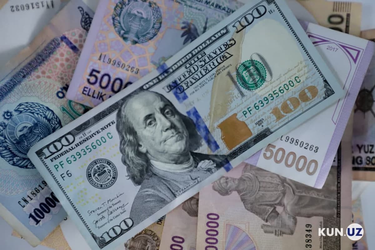 Dollarning rasmiy kursi 10600 so‘mga yaqinlashdi