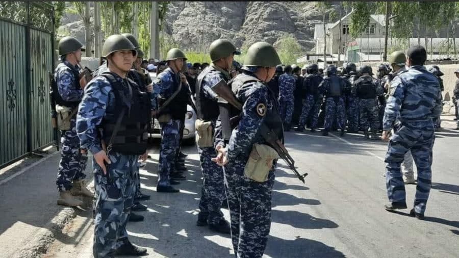 Qirg‘iziston va Tojikiston chegaradagi qo‘shimcha kuchlarni to‘liq ortga qaytardi