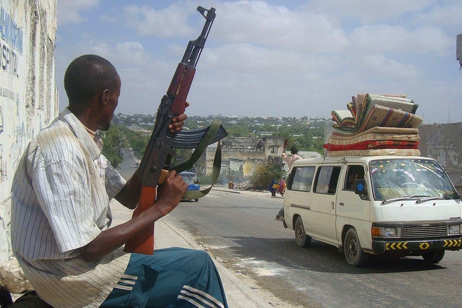 Somalida jangarilar strategik muhim shaharni egallab oldi