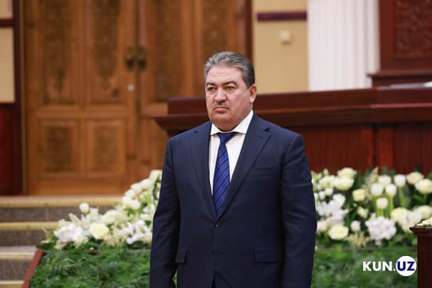Ochilboy Ramatov «Mehnat shuhrati» ordeni bilan mukofotlandi