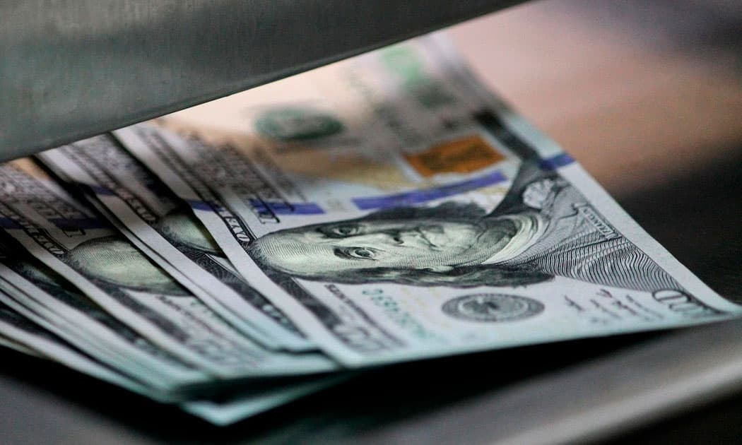 O‘zbekistonda dollarning rasmiy kursi keskin o‘sishda davom etmoqda