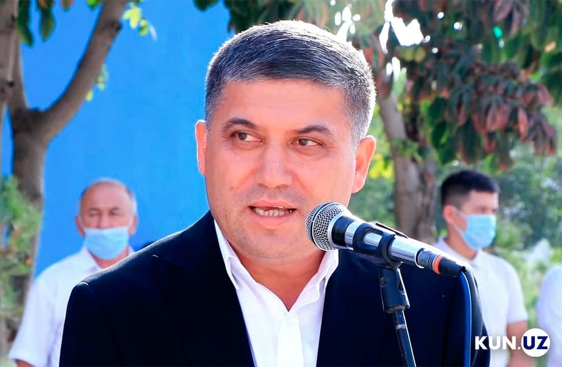 Farg‘onada Andijon shahar sobiq hokimiga oid jinoyat ishi bo‘yicha ochiq sud bo‘lib o‘tyapti