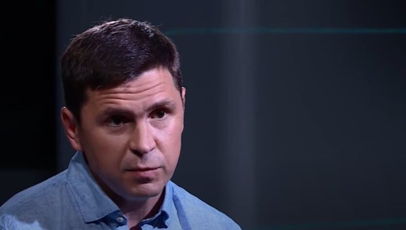 Советник главы офиса президента Украины сообщил, что главной задачей России является убрать руководство страны