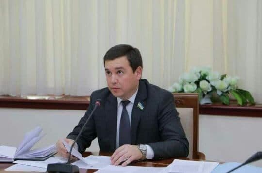 Deputat Konstitutsiyaga internetdan erkin va cheklovlarsiz foydalanish huquqini kiritishni taklif qildi