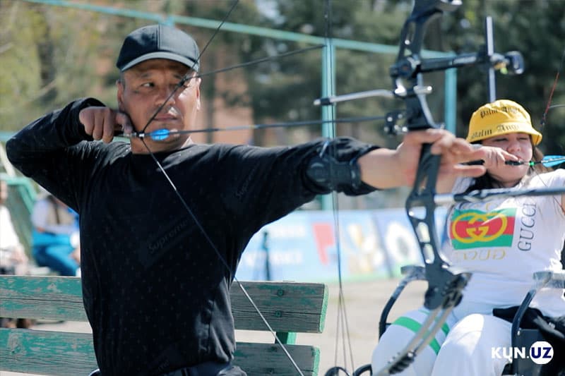 “O‘zbekistonga avtobusda olib kelingan kamon” - o‘zbekistonlik kamonchi-sportchilar Paralimpiya o‘yinlarida qatnashmoqchi