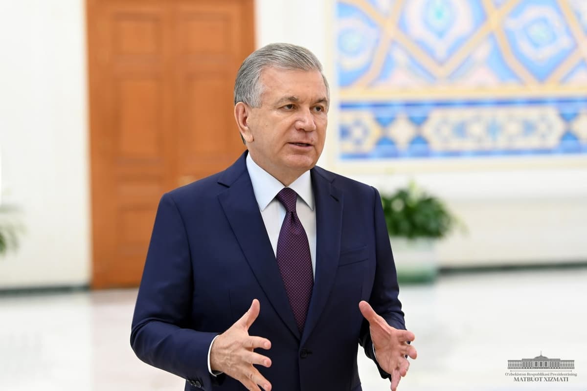 Shavkat Mirziyoyev kimyo zavodlaridagi davlat ulushini xususiylashtirishga ko‘rsatma berdi