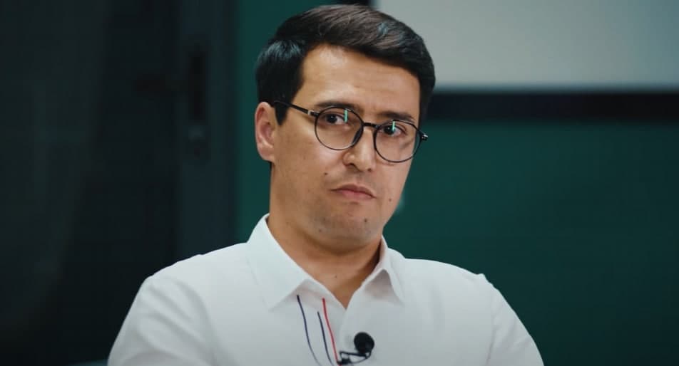 Biolog Baxtiyor Sheraliyev - Xitoyda O‘zbekiston baliqlarini o‘rgangani, soxta intellektuallar va yo‘lini topa olmayotgan yoshlar haqida