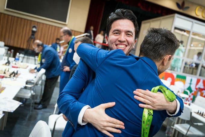 Jahongir Vohidov shaxmat olimpiadasining oltin medalini ham qo‘lga kiritdi