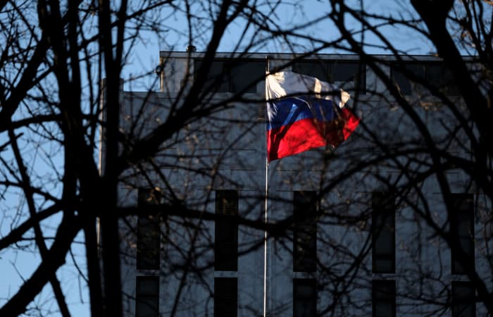 Yevropadan bir oy ichida 150 nafar rossiyalik diplomat chiqarib yuborildi