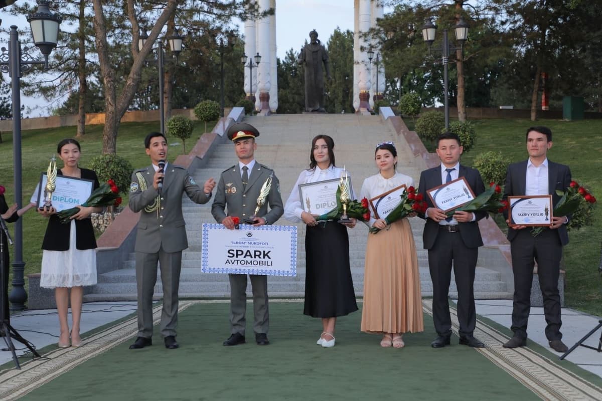 Prezident sovg‘asi – “Spark” avtomobili o‘z egasiga topshirildi