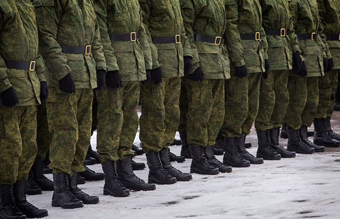 Rossiya dumasi chaqiruv yoshini 30 yoshgacha oshirishga tayyorlanmoqda