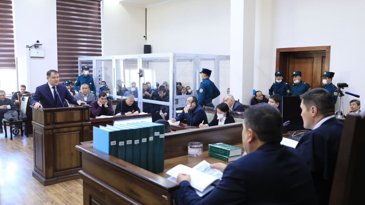 Qoraqalpog‘iston Respublikasi Jo‘qorg‘i Kengesi raisi Amanbay Orinbayev sudda ko‘rsatma berdi 