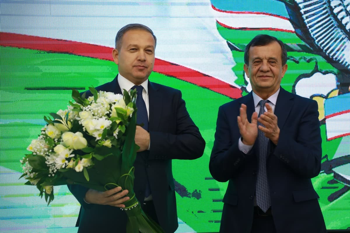 Navoiy viloyati hokimi senatorlikka saylandi