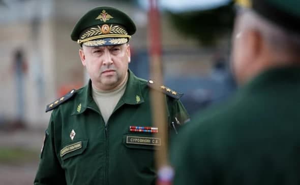 Navalniy jamoasi Surovikinning xotini daromadlarini tekshiryapti