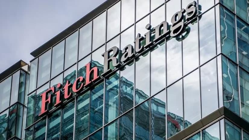 Fitch reyting agentligi AQSh reytingini pasaytirdi