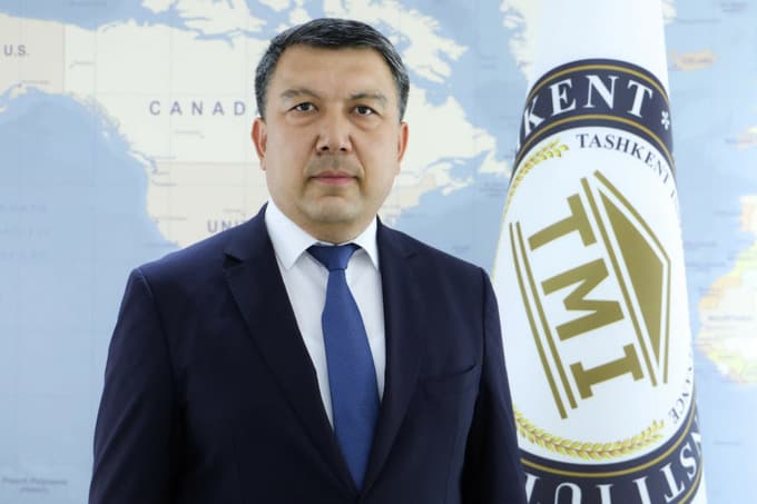 Narzullo Oblomurodov institut prorektori sifatida ish boshladi