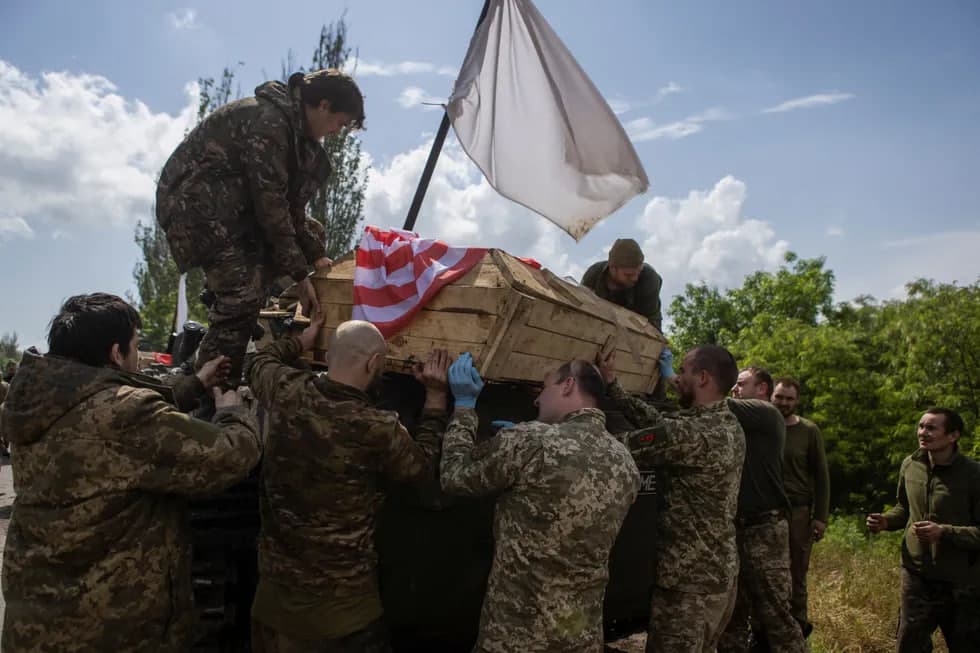 Ukrainadagi urushda 16 amerikalik halok bo‘ldi. The Washington Post ulardan besh nafarining tarixini keltirdi
