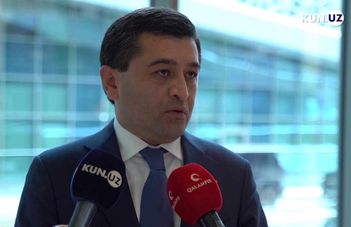Xalq ta’limi vaziri – qachon oxirgi marta avtobusda yurgani, 5 soat uxlashi va tizimdagi qarindosh-urug‘chilik haqida