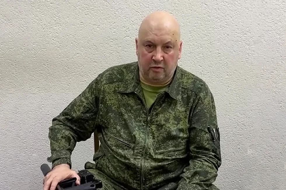 WSJ: Prigojinning isyonidan keyin Surovikin bilan 10 dan ortiq yuqori martabali harbiylar hibsga olingan