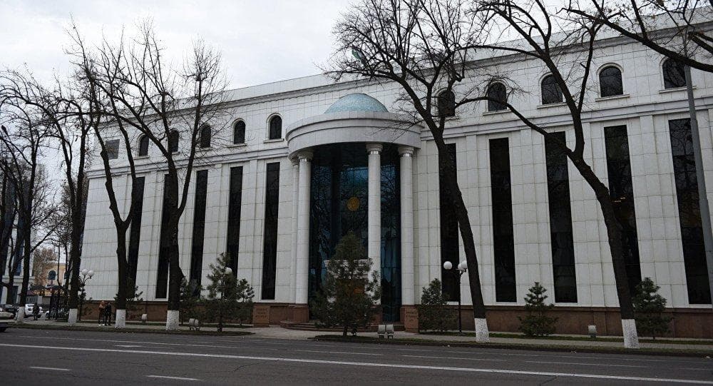 1 maydan davlat ko‘chmas mulklari va aksiya paketlari Davlat aktivlarini boshqarish agentligiga o‘tkaziladi