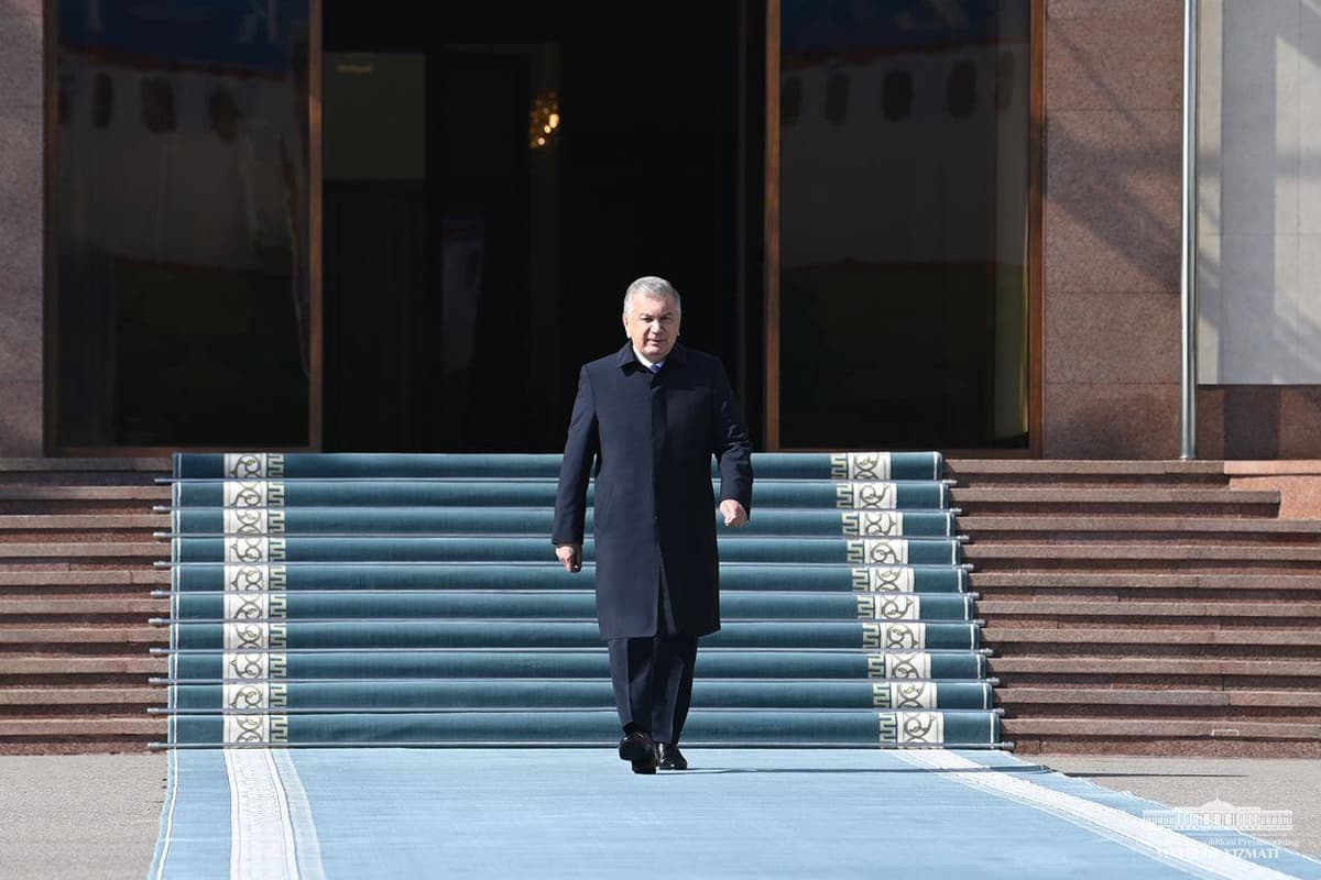 Shavkat Mirziyoyev Qohiraga jo‘nab ketdi