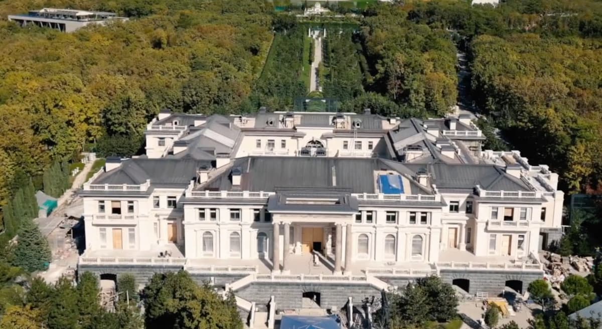 Business Insider "Putinning bunkeri" sxemalarini e’lon qildi