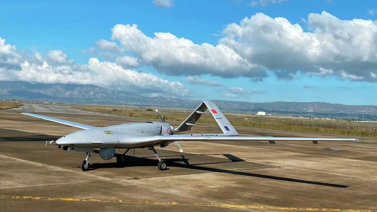 Ukrainada Bayraktar dronini ishlab chiqaruvchi zavod qurilishi boshlandi
