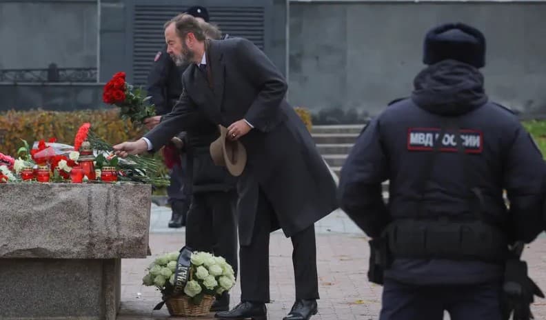 Rossiyada qatag‘on qurbonlari xotirasiga bag‘ishlangan aksiya o‘tkazildi