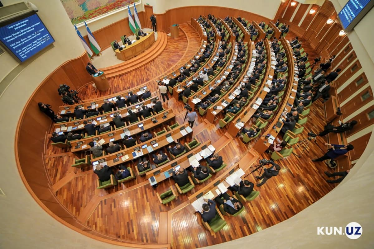 Vazirliklar qisqardi, endi 2023 yilgi budjet qayta taqsimlanadimi?