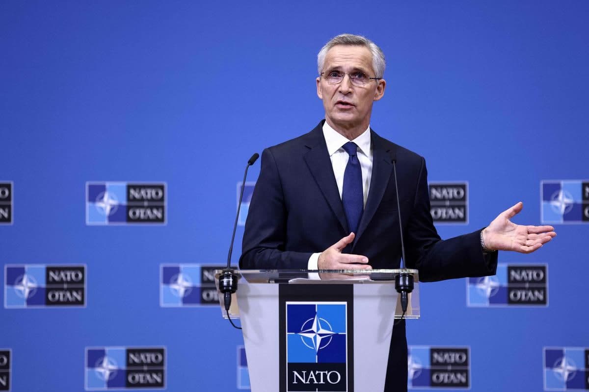 «Биз Путин ғалаба қилишига йўл қўя олмаймиз» — Бухарестда НАТО саммити бўлиб ўтмоқда