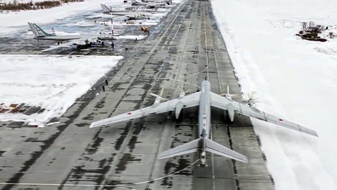 Rossiyaning ikki aerodromida portlashlar: Qurbonlar bor, mudofaa vazirligi Ukrainani aybladi