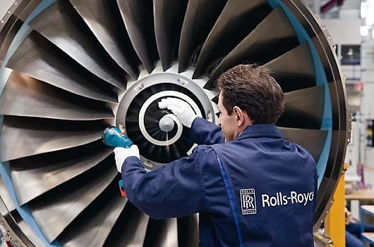 Aviadvigatellar ishlab chiqaruvchi Rolls-Royce kompaniyasi rekord miqdorda ziyon ko‘rdi