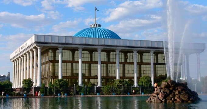 Deputatlar aholini ijtimoiy qo‘llab-quvvatlashga qaratilgan yangi qonun loyihasini ko‘rib chiqdi