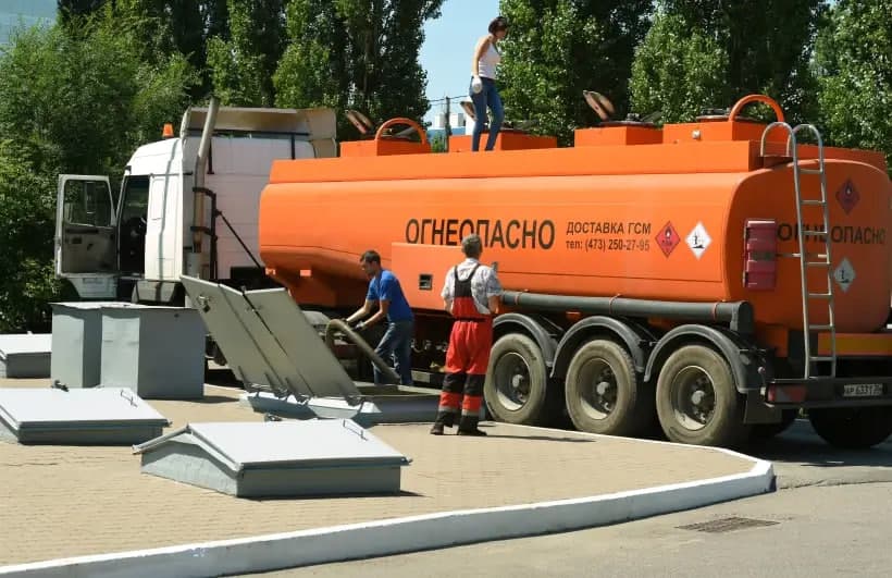 Yonilg‘i tanqisligi fonida Rossiya ekologik standartlarni yumshatdi