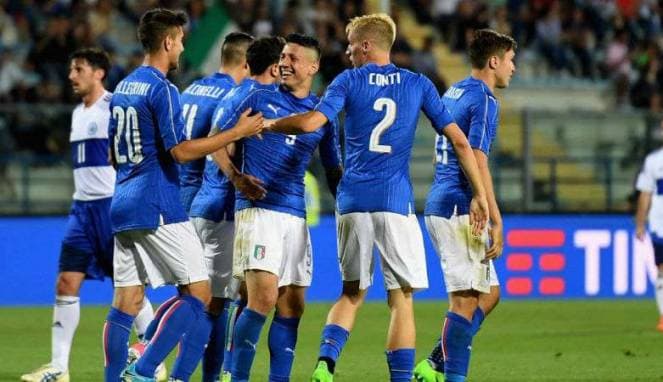 Italiya Urugvayni yirik hisobda yengdi, Ispaniya Kolumbiya bilan o‘yinda mag‘lubiyatdan qutulib qoldi