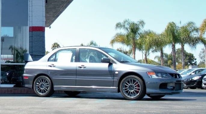Yap-yangi Mitsubishi Lancer Evolution IX 138 ming dollarga sotildi