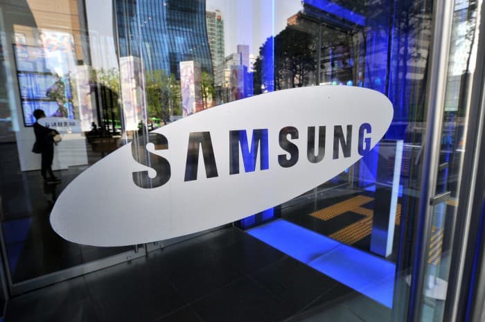 Samsung vitse-prezidenti 22 soat so‘roq qilindi
