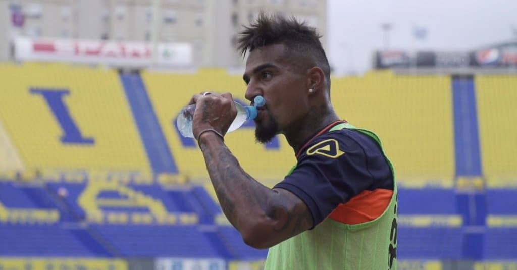 Boateng tarixdagi eng yaxshi futbolchi haqida: Bu Pele, Maradona yoki Zidan emas