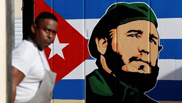 Kubada jamoat joylarini Fidel Kastro nomi bilan atash taqiqlandi
