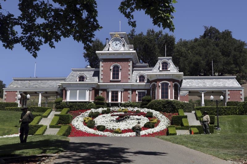 Maykl Jyeksonning Neverland ranchosi bozorga qaytdi
