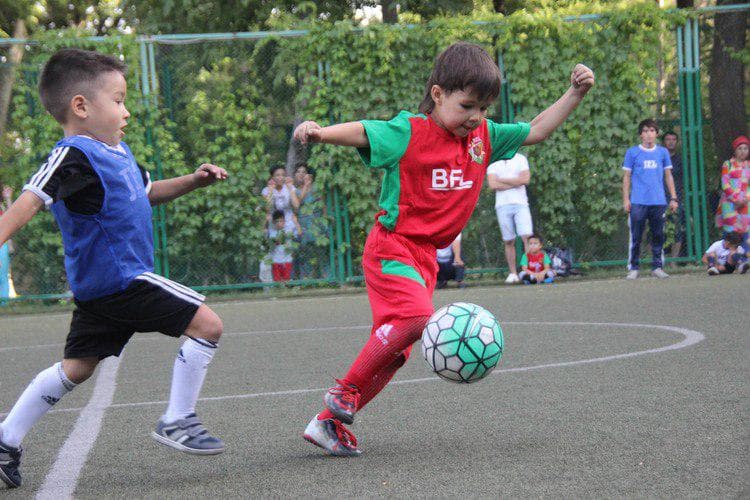 O‘zbekistonda bolalar futbolini rivojlantirish uchun 6 yillik dastur ishlab chiqiladi