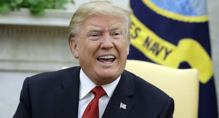 Donald Tramp CNN telekanalini boykot qilishga chaqirdi